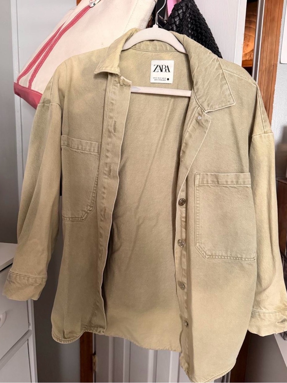 Zara Beige Button-Front Casual Shirt Jacket